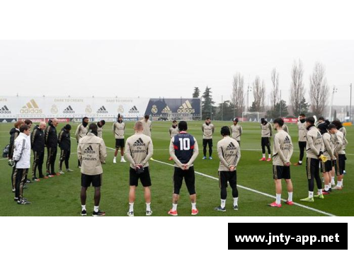 科比球员版球衣:传奇再现,怀念永恒 科比球员版球衣:传奇再现,怀念永恒